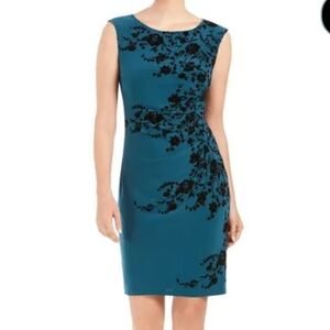 Jessica Howard PetiteVelvet Flocked Dress